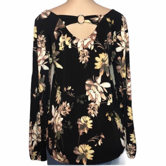 Cupio Black Floral Long Sleeve V Neck - Picture 2 of 8